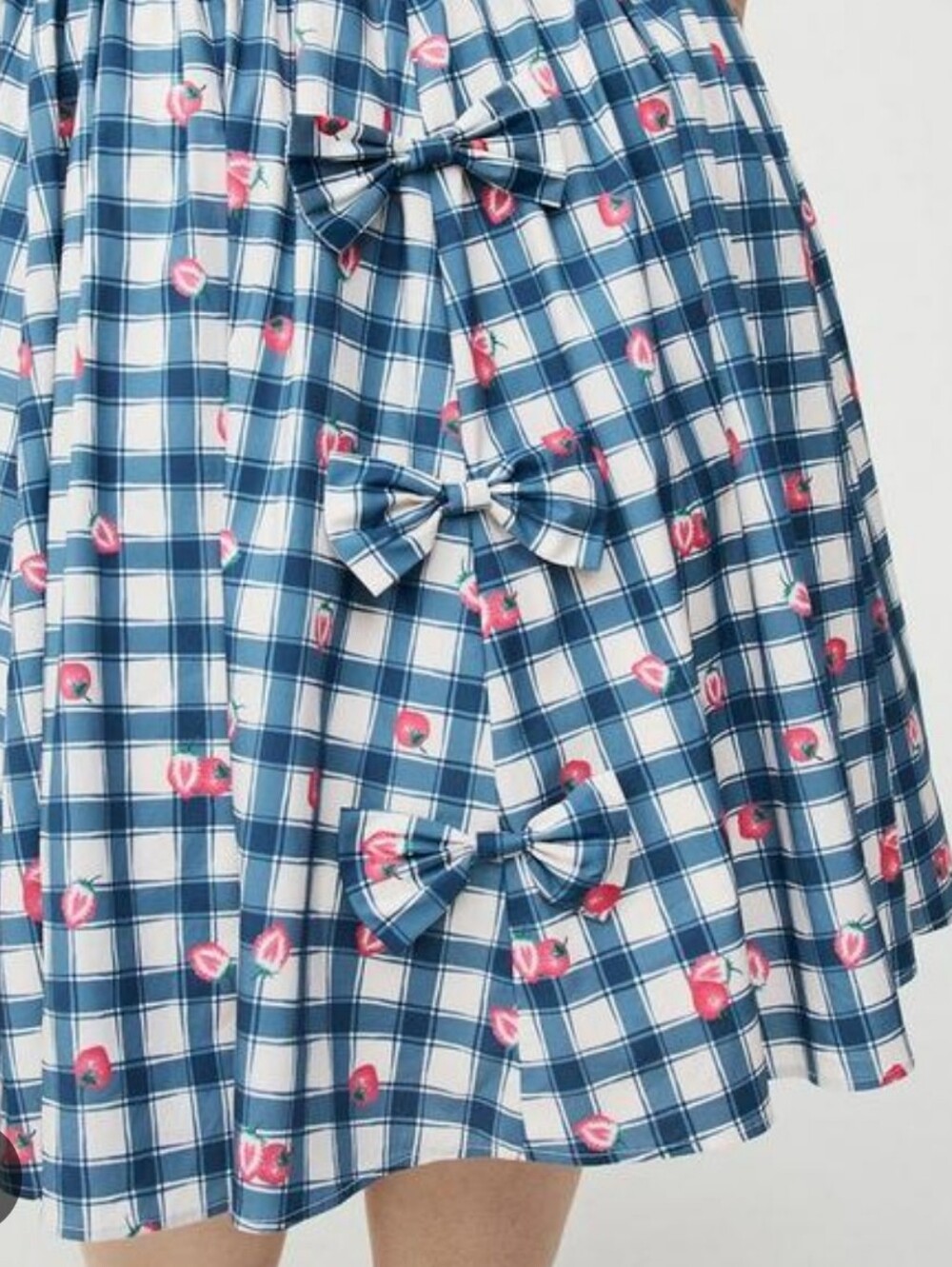Torrid  retro chic V neck Bow Detail  Gingham Strawberry print Sleeveless Dress - Picture 3 of 11